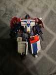 Transformers Cybertron Red Alert Deluxe