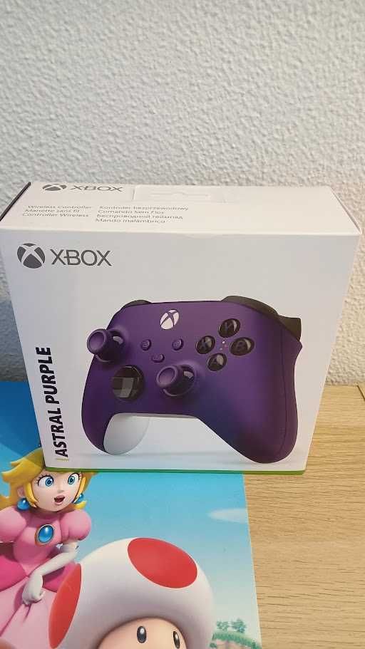 Comando Oficial Xbox Astral Purple (Selado)