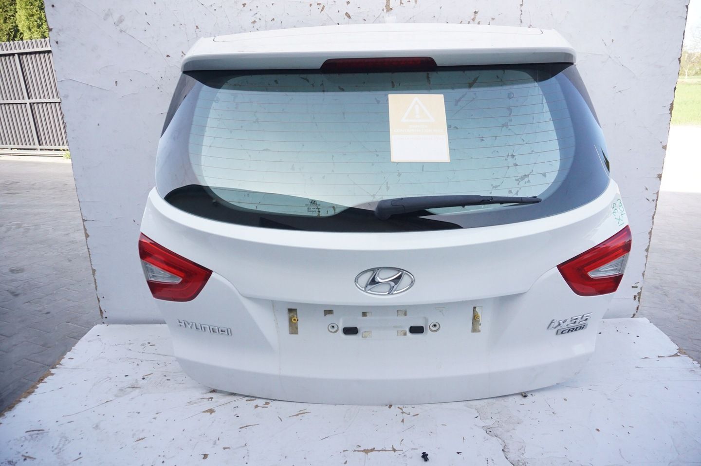 KLAPA BAGAŻNIKA TYŁ HYUNDAI IX35 I FL TCW