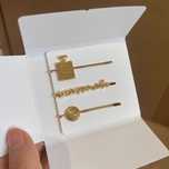 Набор заколок vip gift в коробке