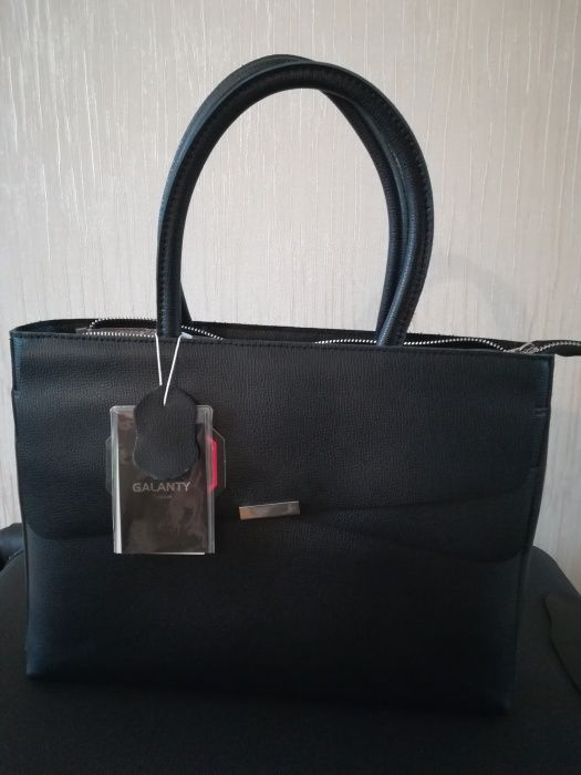 Сумка кожаная чёрная новая