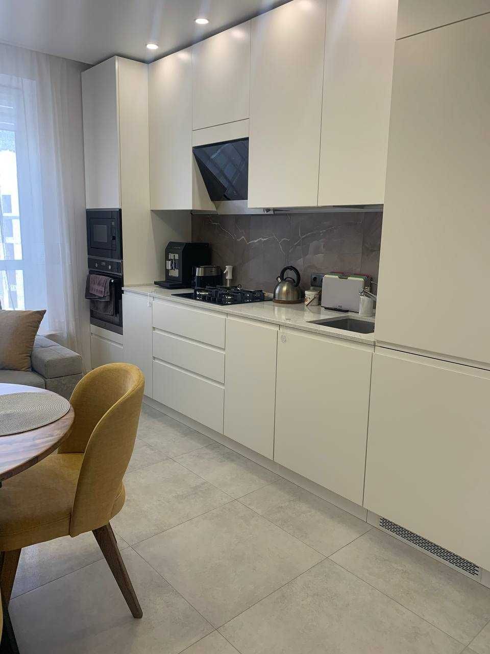 Продажа 1-комнатной квартиры 42,8 м² в ЖК «Эмоция», с. Хотов