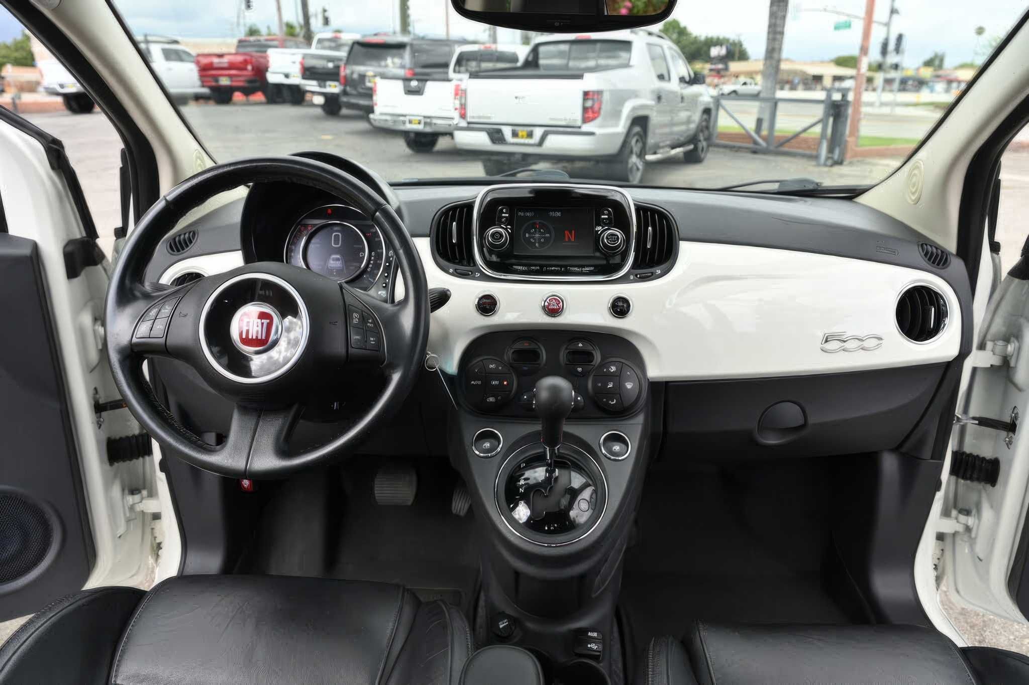2018 FIAT 500 Lounge