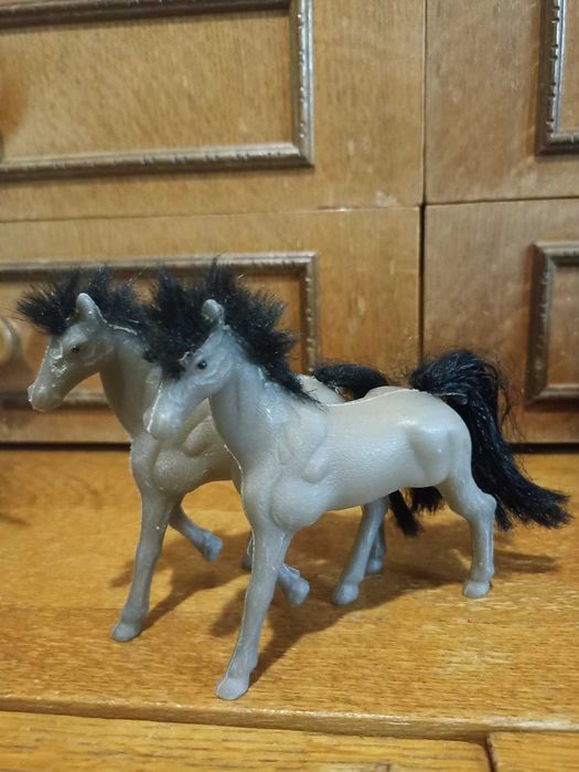 лошадки набор разные