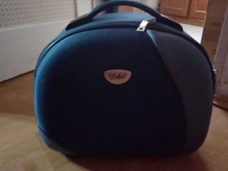 Necessaire Azul para viagem