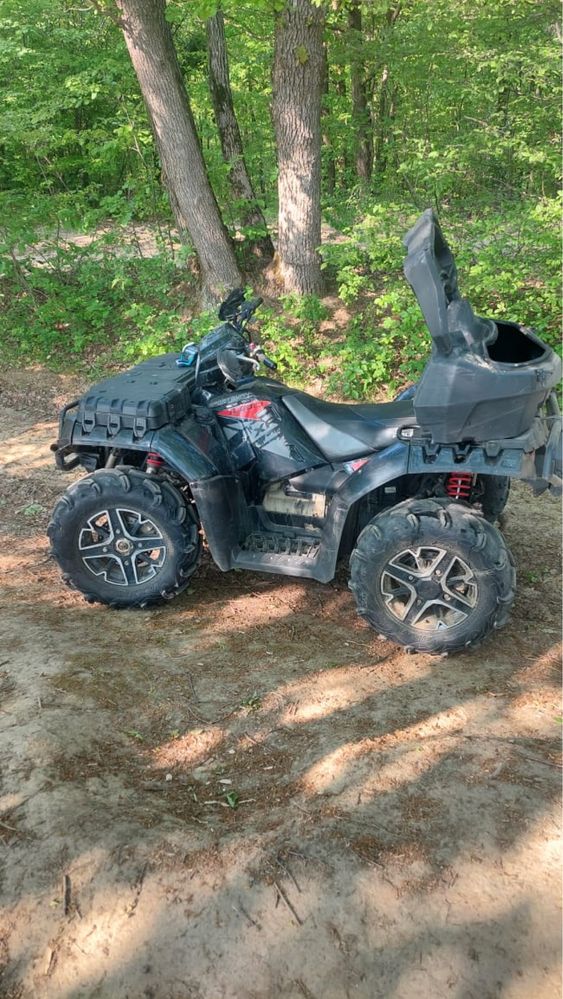 Квадроцикл Polaris 1000