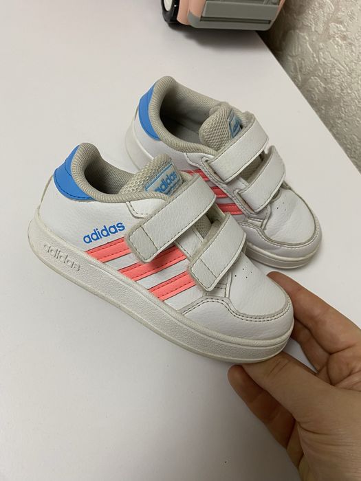 Кросівки Adidas