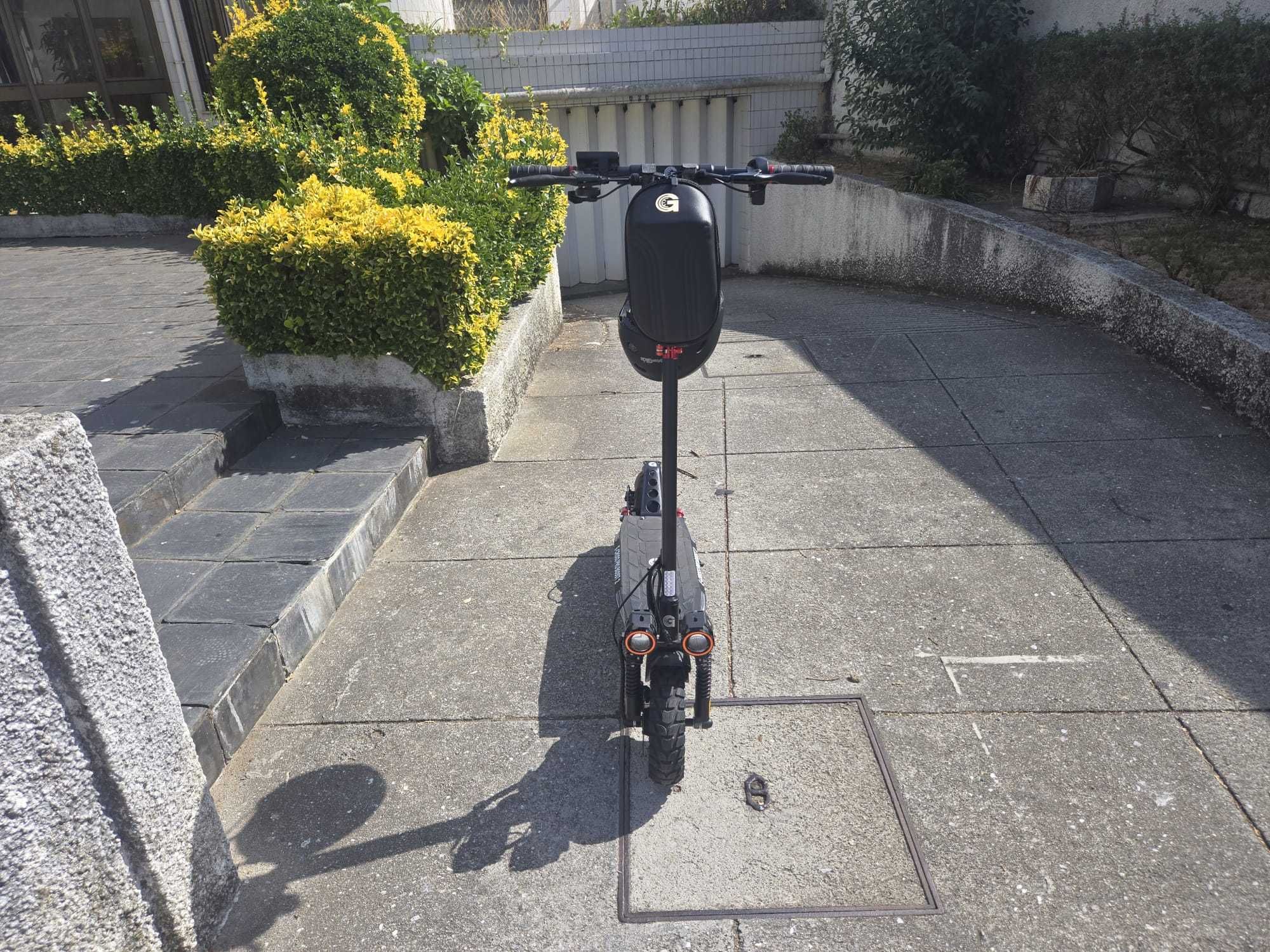 Trotinete UrbanGlide E-CROSS PRO BOOST 2