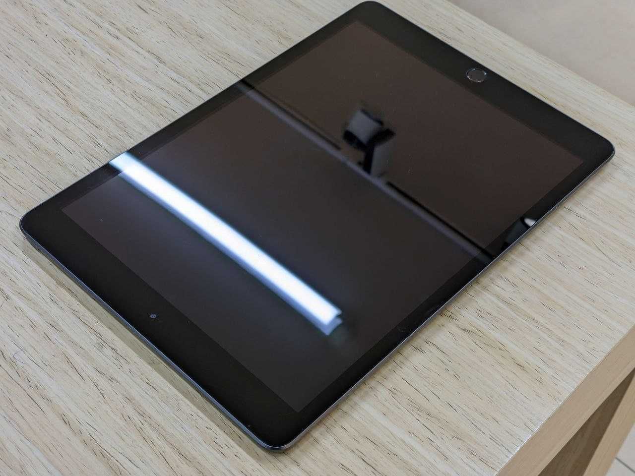 /7761/ iPad 8 2020 10.2 Wi-Fi 32GB Space Gray MYL92 Обмін Гарантія