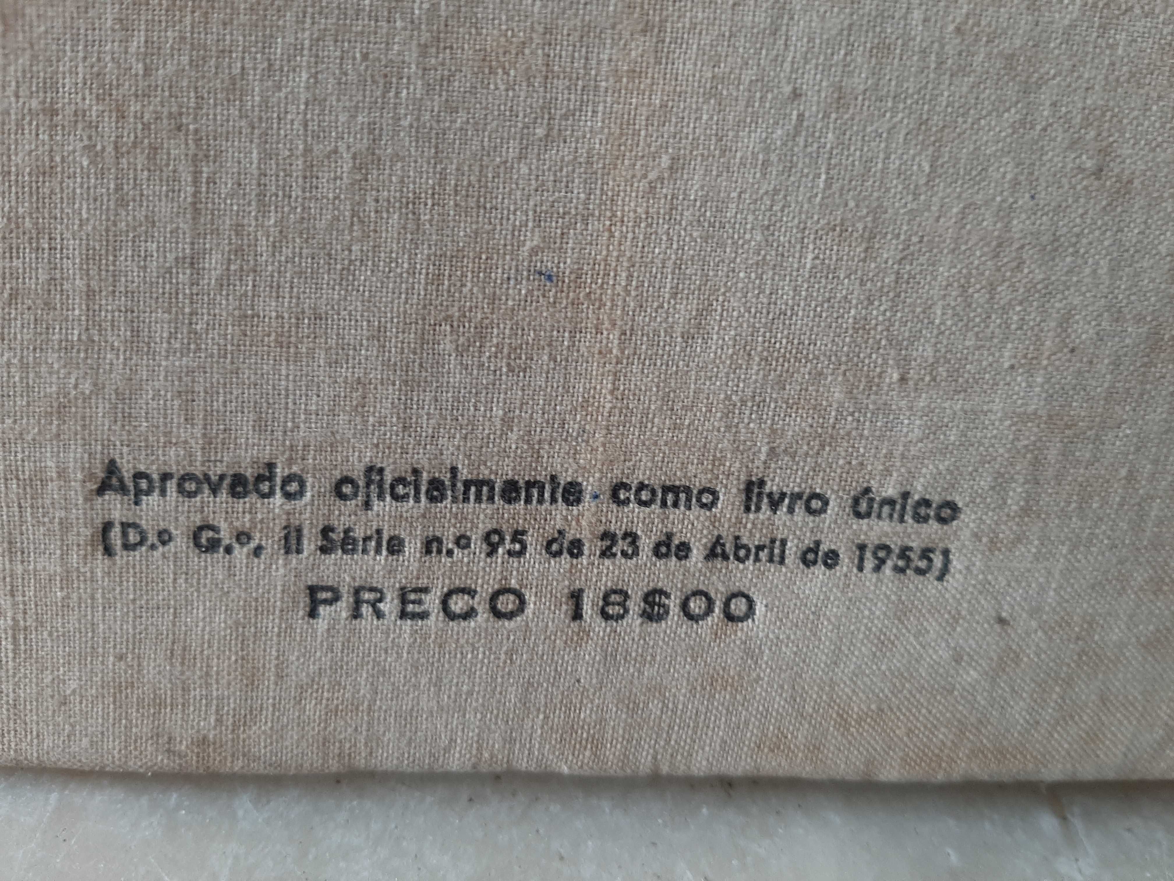 5 Livros antigos em RAZOAVEL estado de conservação. 3€ todos.