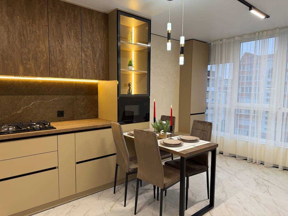 Сучасна 1.5 кімн р-н Універсаму, вул.Заміська