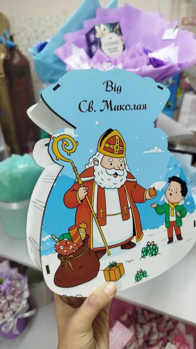 Коробки новорічні для подарунків,солодощів, пакування