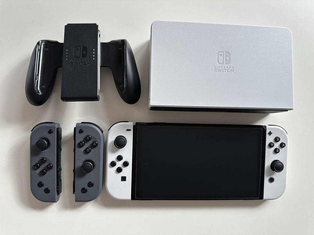Nintendo switch oled (ZESTAW) +Zelda Botw