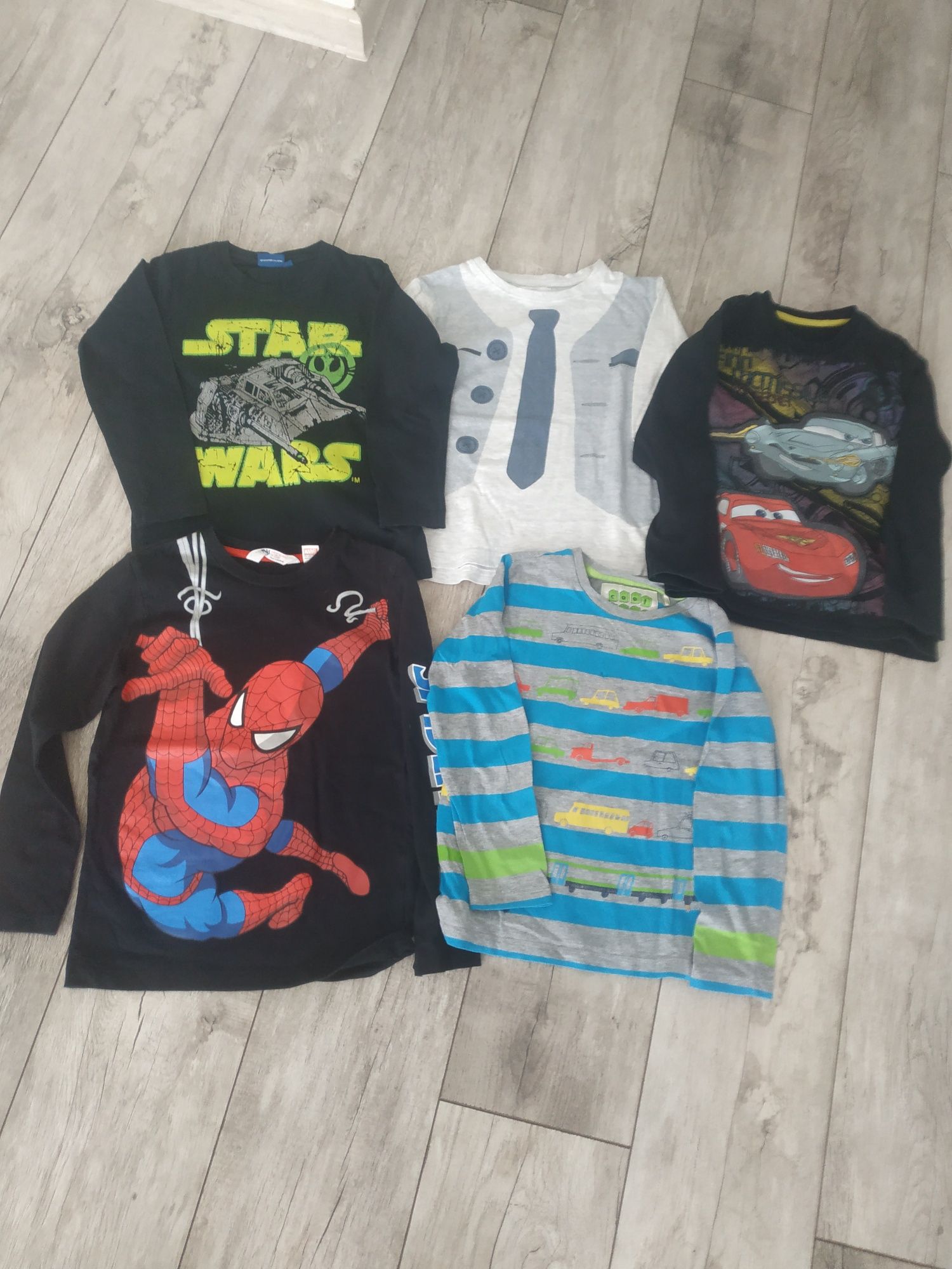 Spiderman,star wars bluzki chlopiece122