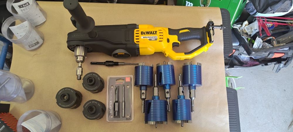 Дрель DeWALT DCD470N