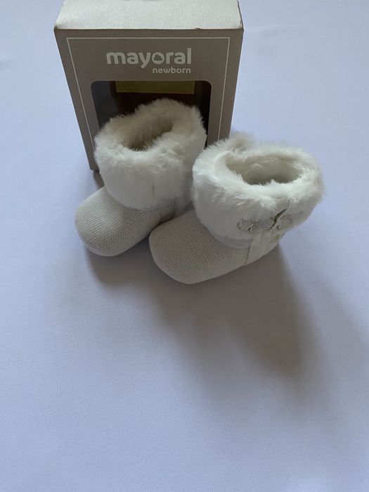 Buciki, cieplutkie Mayoral