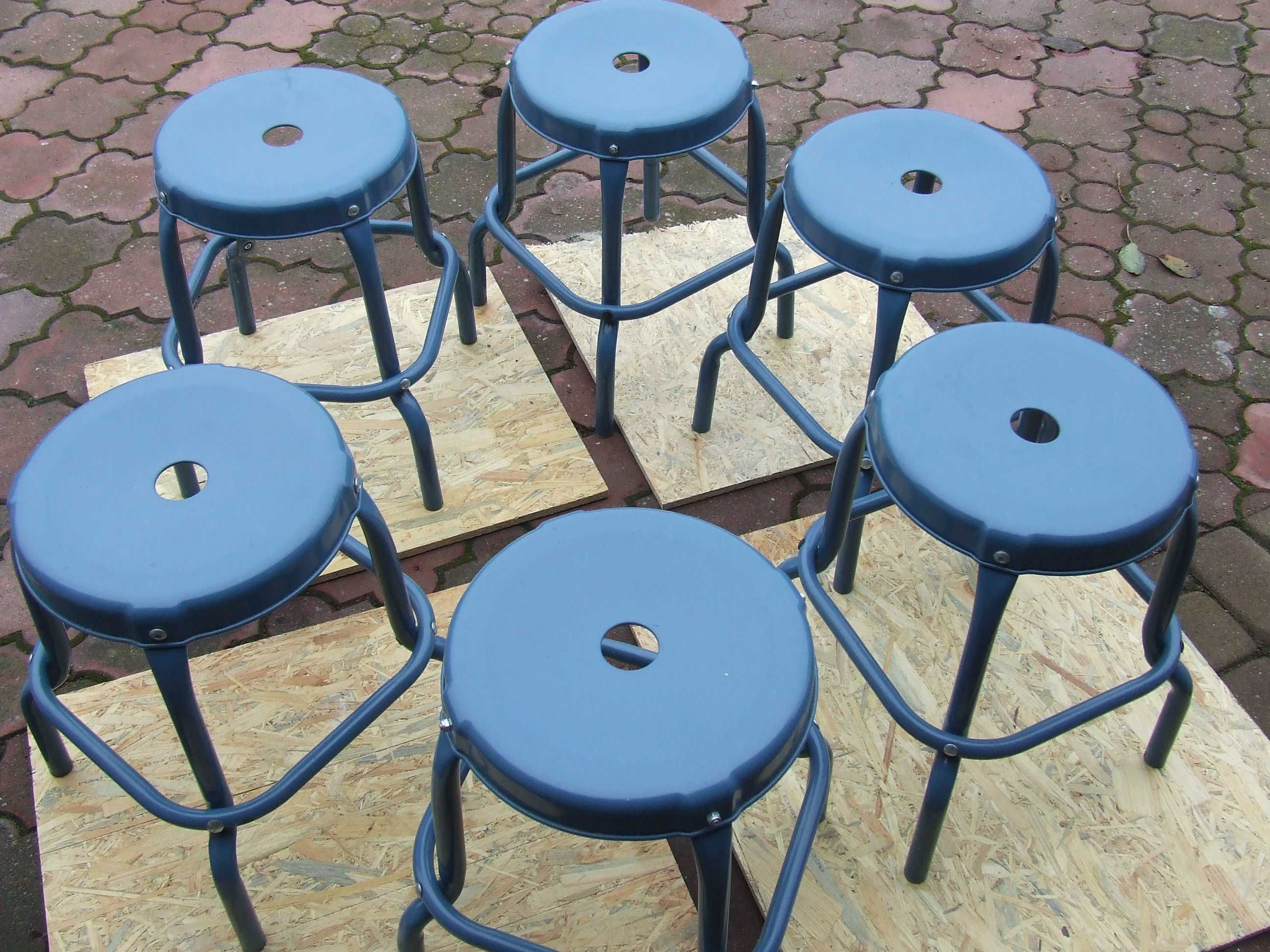 Taboret metalowy. Define House Doctor