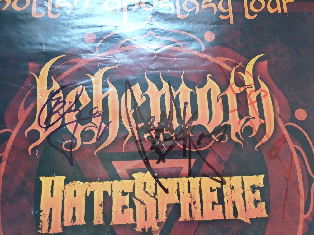 Plakat Behemoth z autografami