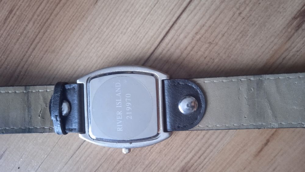 Zagadek Rover Island 219970 stary