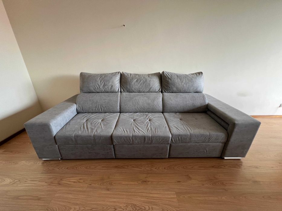 Sofá Chaise Long Reversível c/Cama Magia + 4 puffs NEGOCIÁVEL