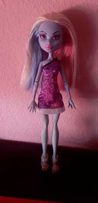Monster High Scaris city of frights Abbey Bominable