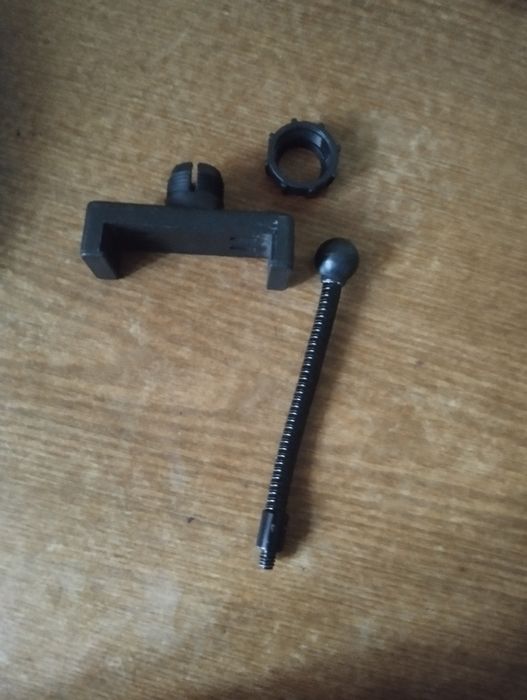 Продам кольцевую лампу б/у