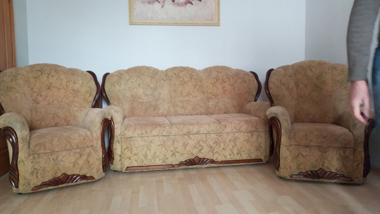 диван і два крісла