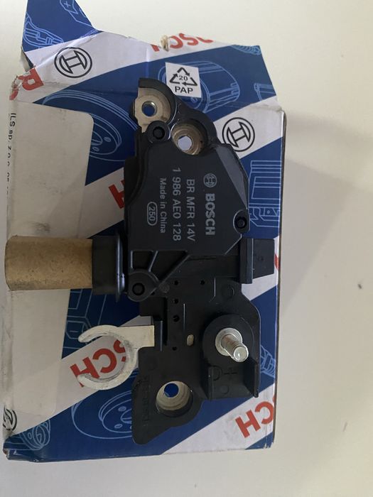 Regulator napięcia alternatora BOSCH