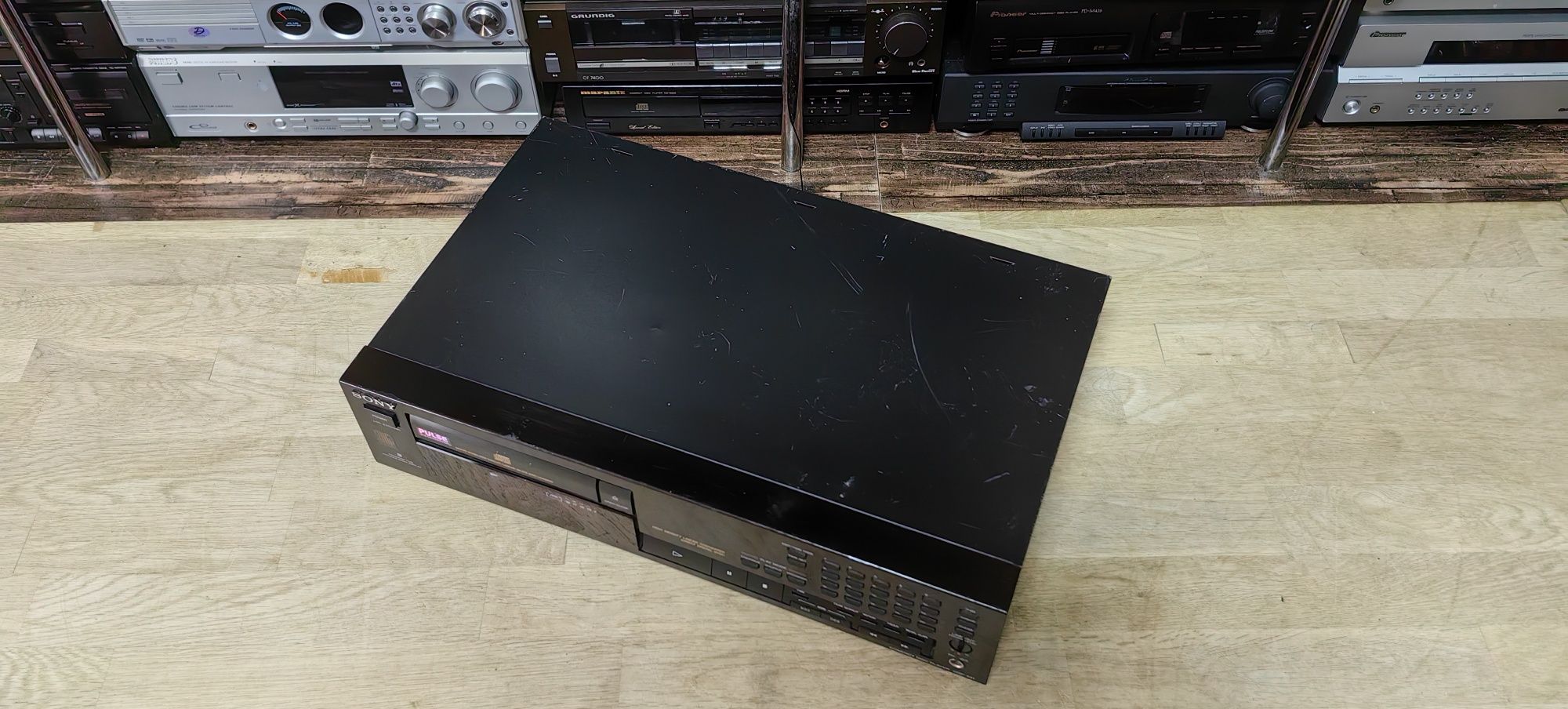 CD програвач Sony CDP-591