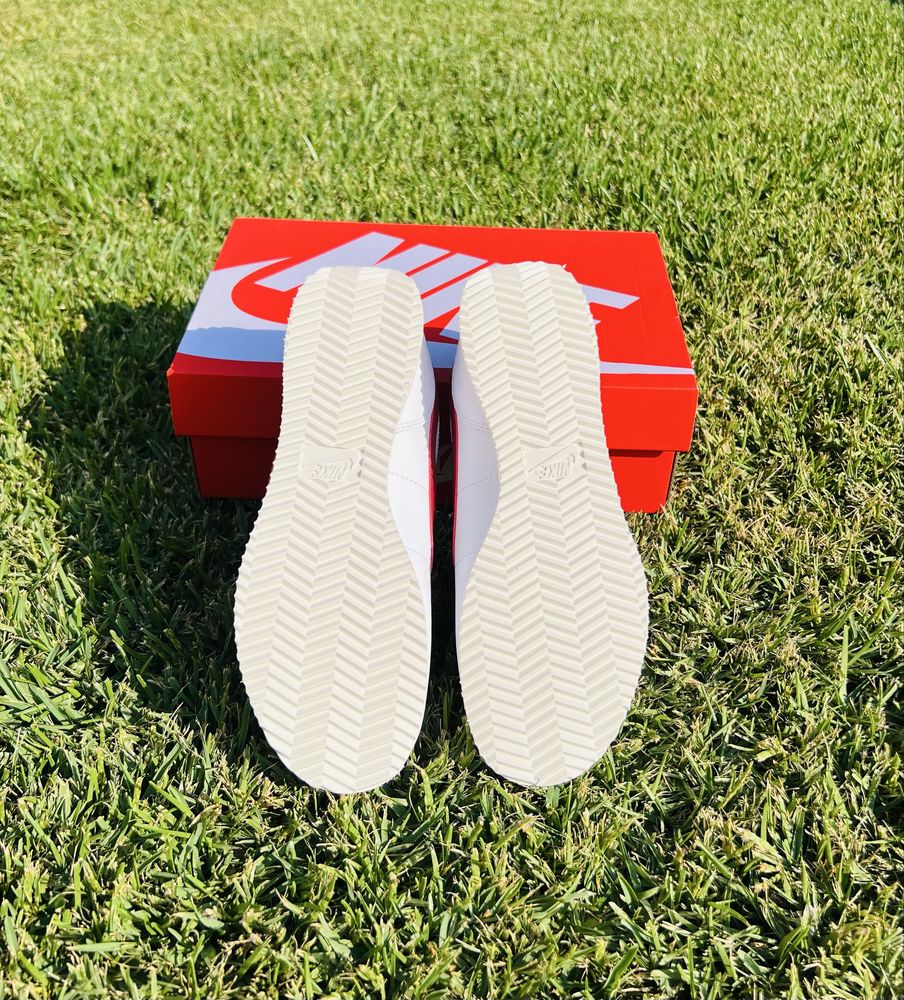 Nike Cortez SE Valentine’s Day