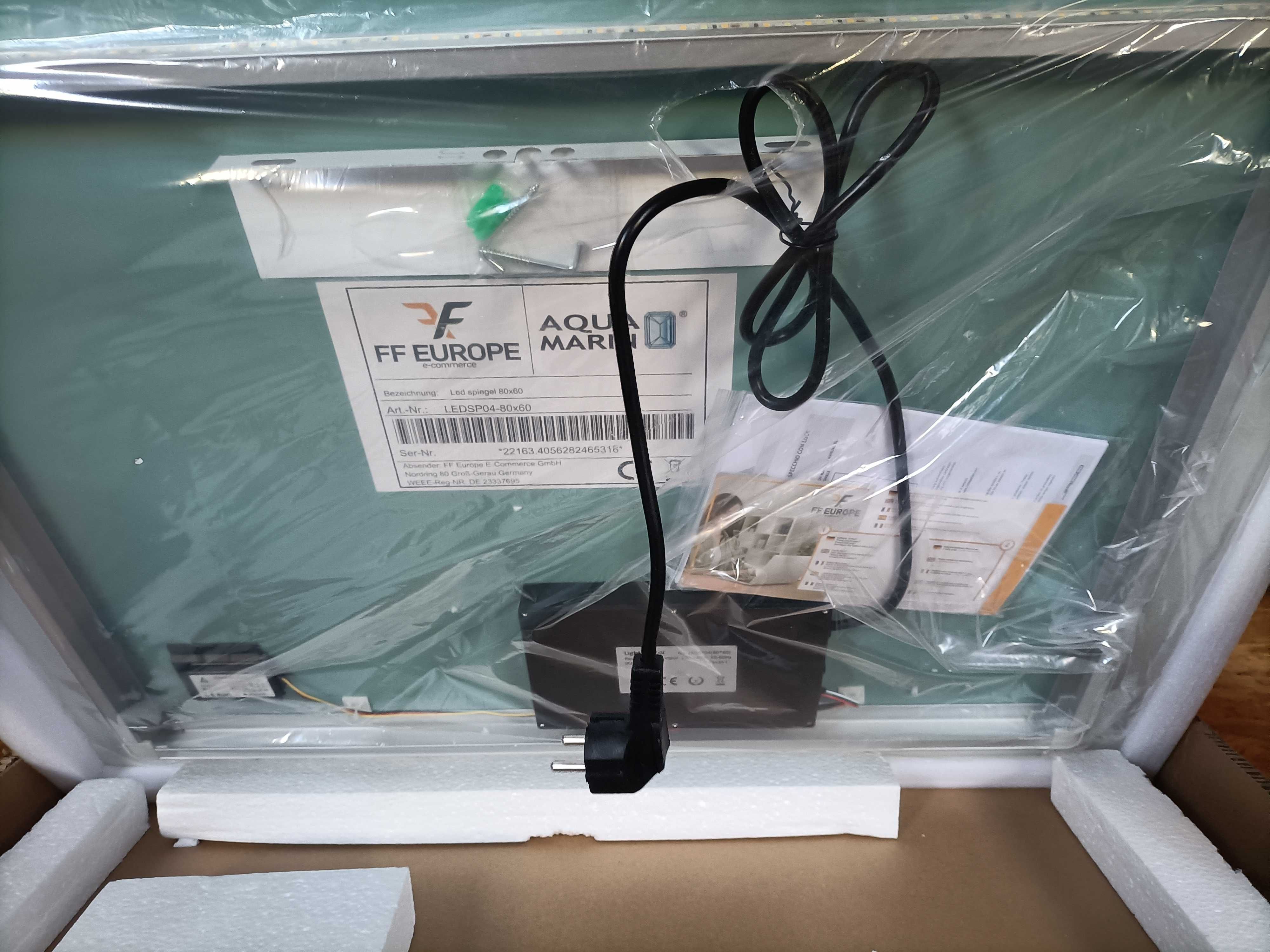 Aquamarin Lustro łazienkowe z oświetleniem LED,  A++ 80x60
