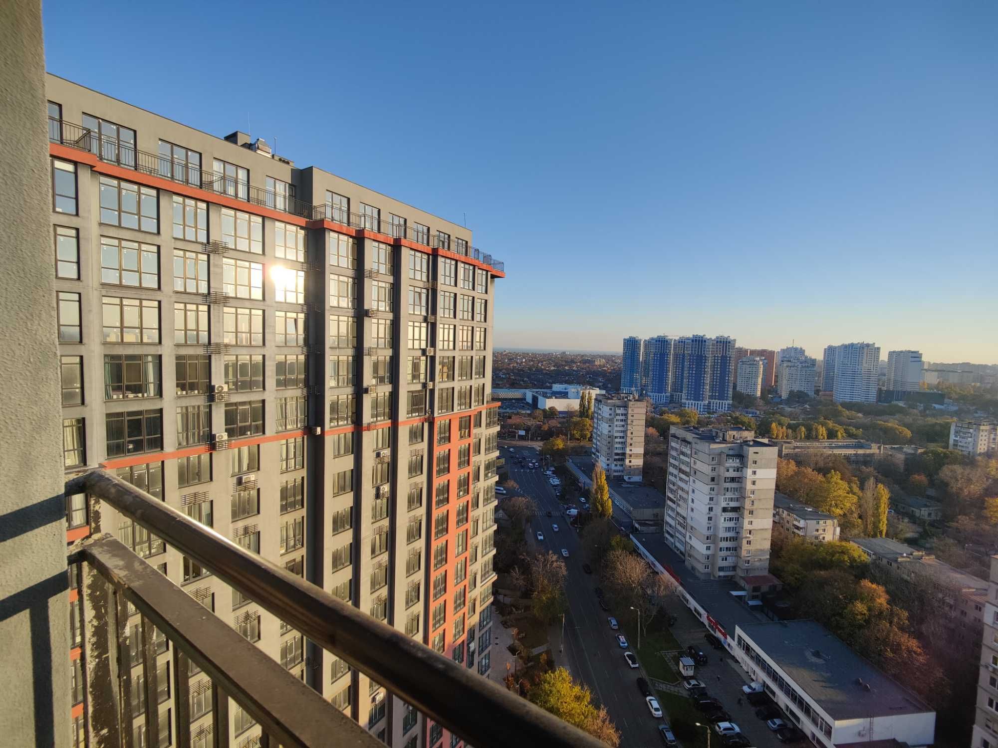 Продается 2-комнатная квартира с ремонтом в ЖК Манхеттен