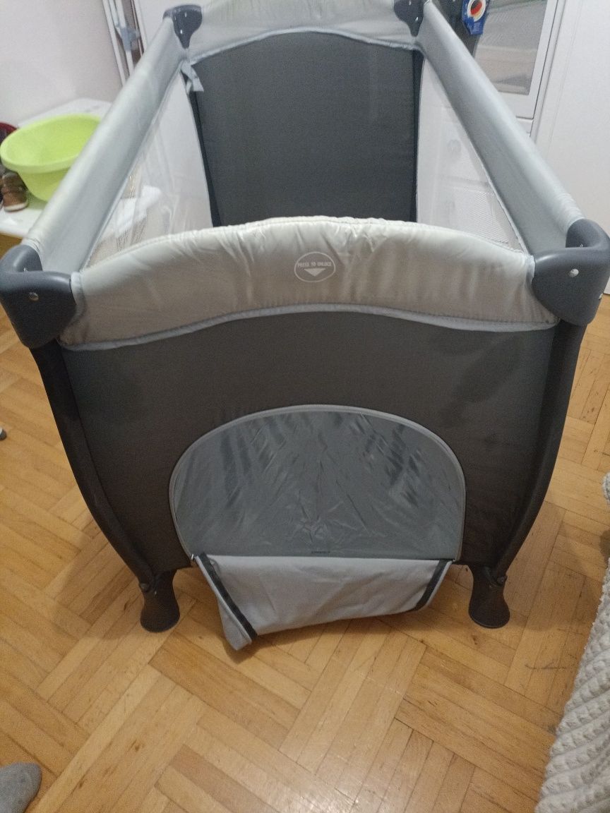 HAUCK Łóżeczko turystyczne Sleep'n Play 2 poziomy
