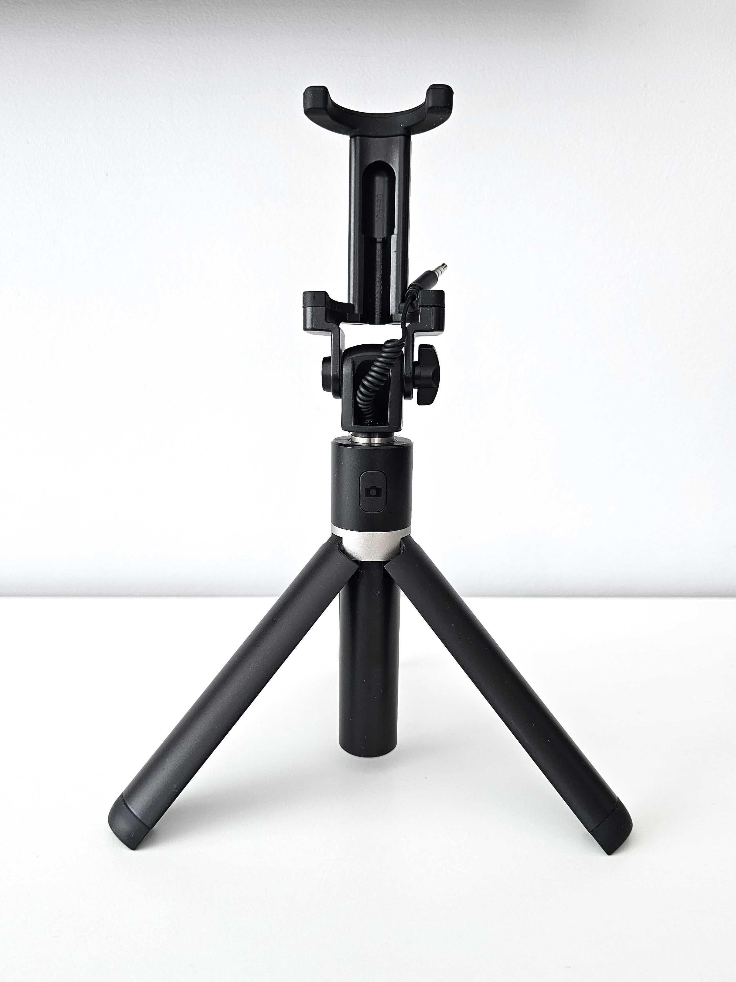 Kijek do selfi ze statywem Huawei Tripod Selfie Stick