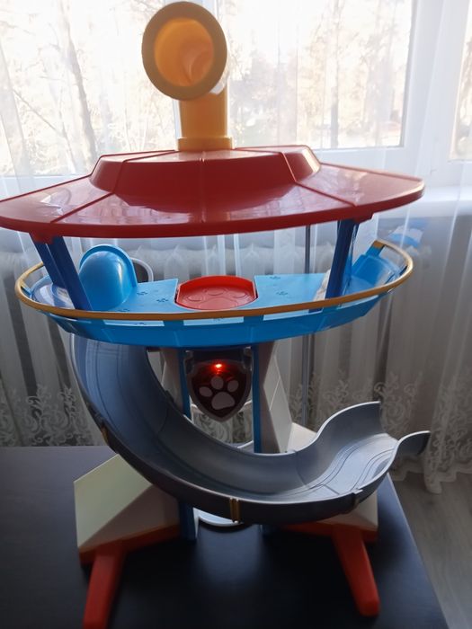 Офіс База рятувальників Щенячий патруль. 
Оригінал.