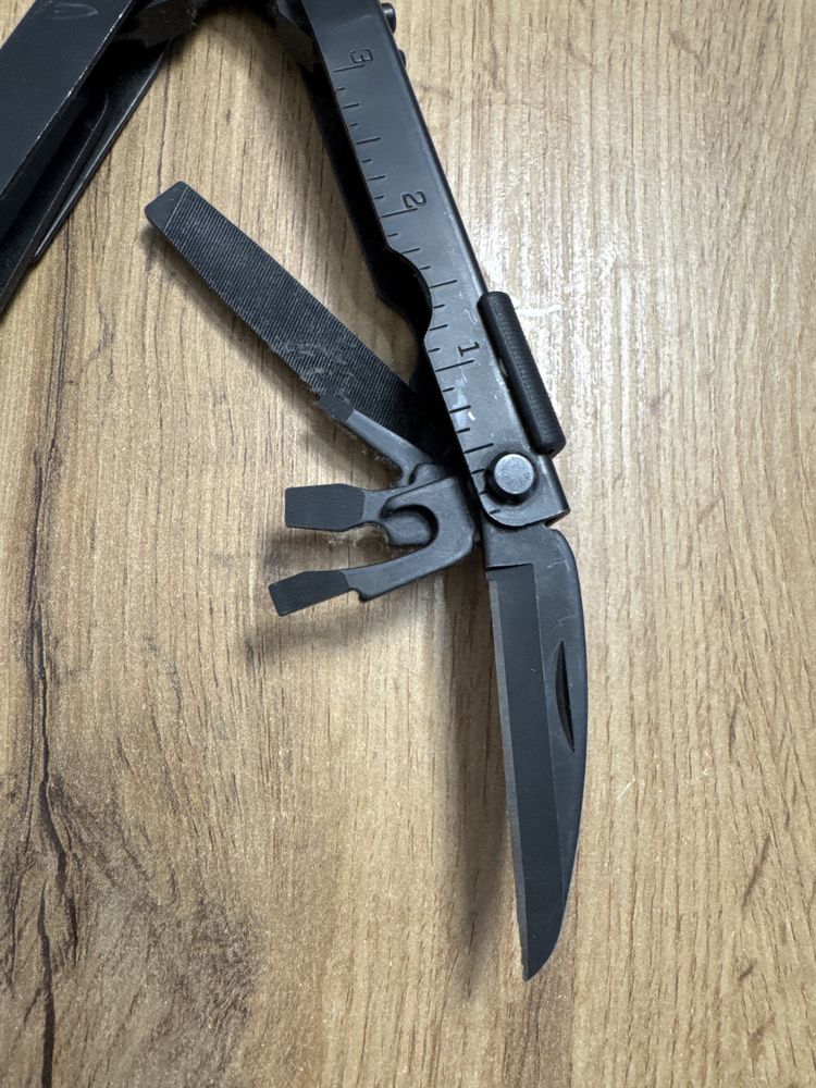 Multitool gerber