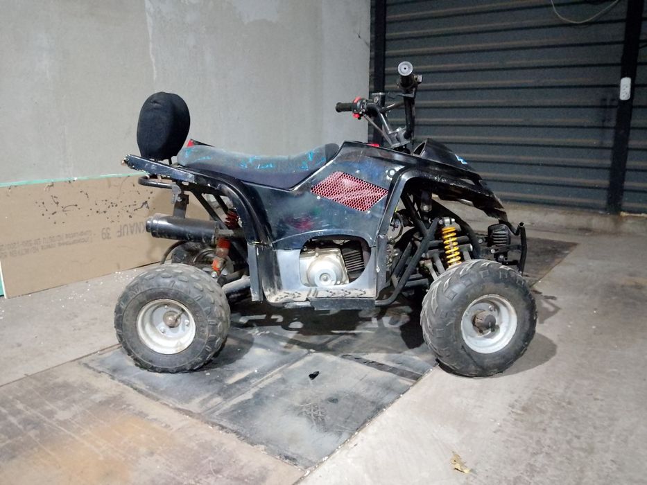 Продам квадроцикл,обмін на електро самокат.