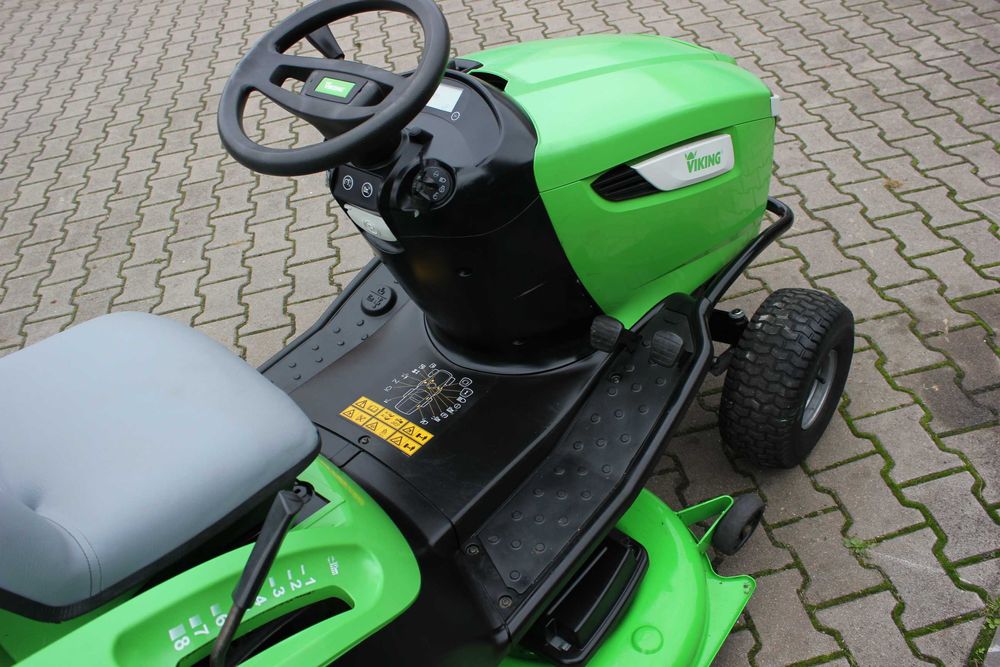 Viking MT 6112 T6 MT6112 TRAKTOREK Kosiarka