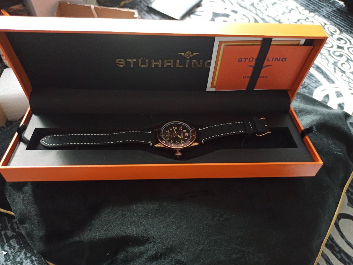 Zegarek Stuhrling nowy