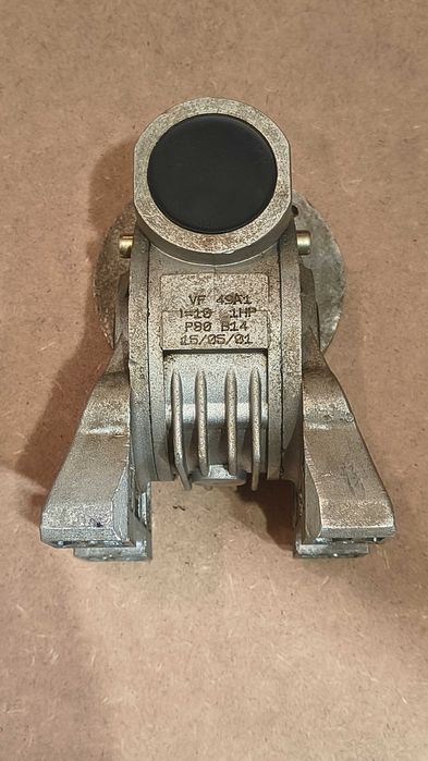 Reduktor / przekładnia BONFIGLIOLI VF 49A