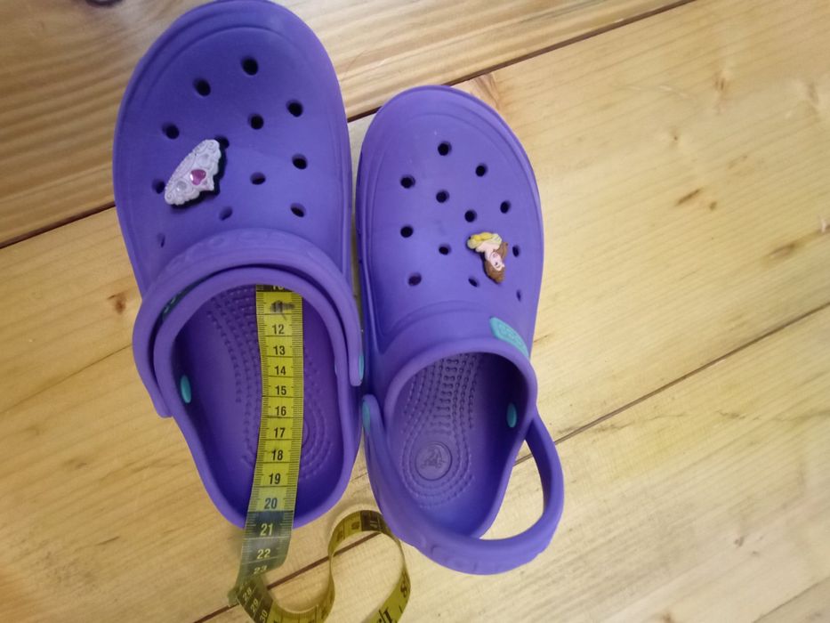 Кросівки для дівчинки