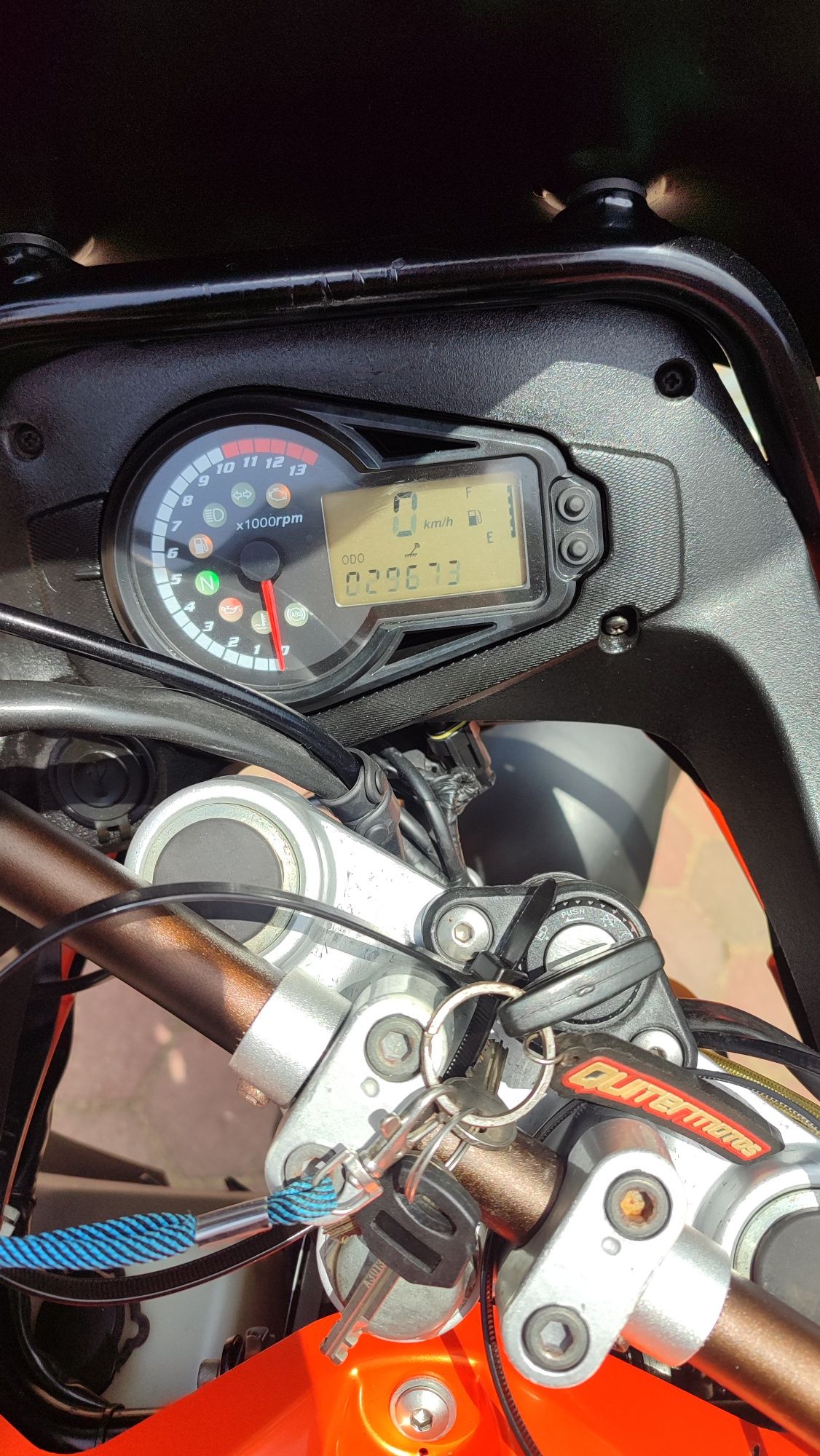 Um dsr 125 adventur tt