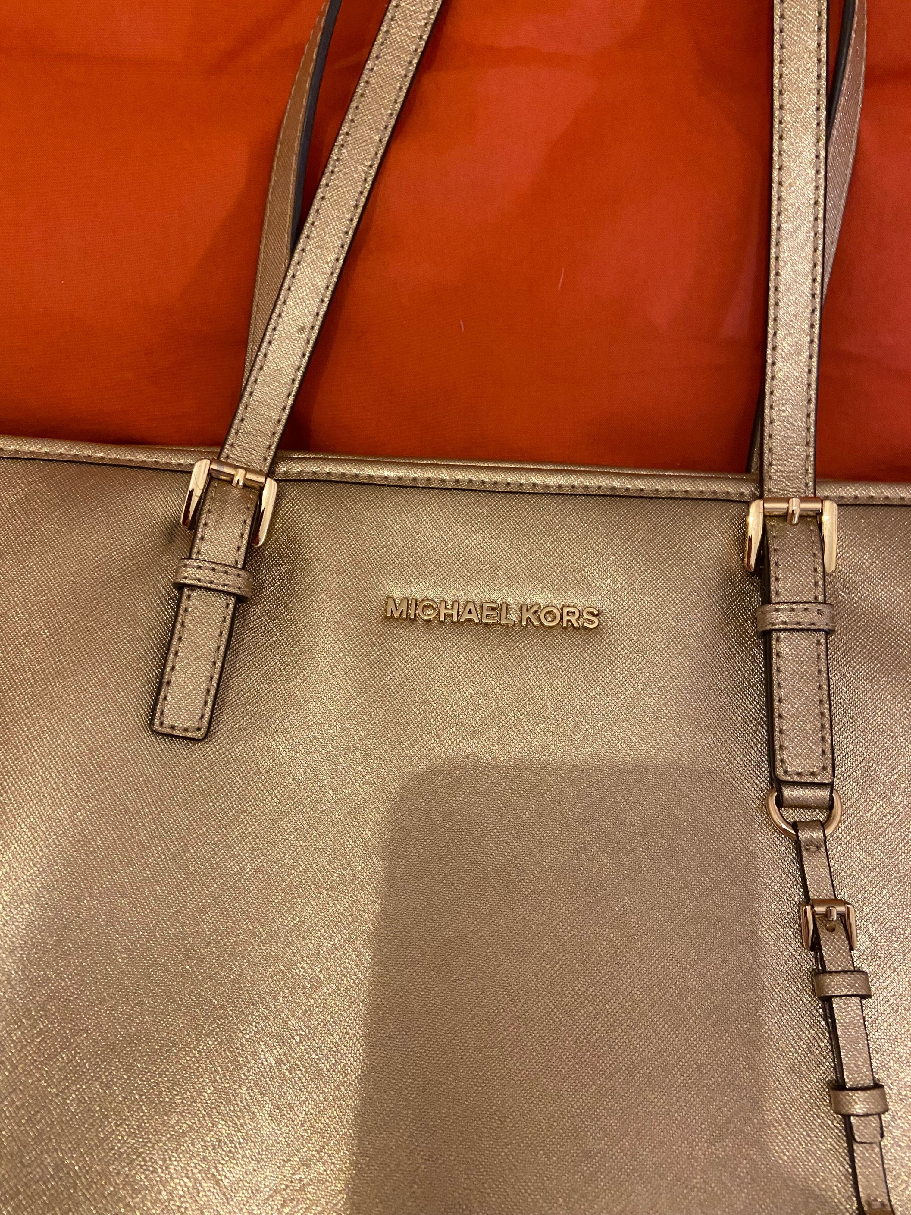 Mala Michael Kors