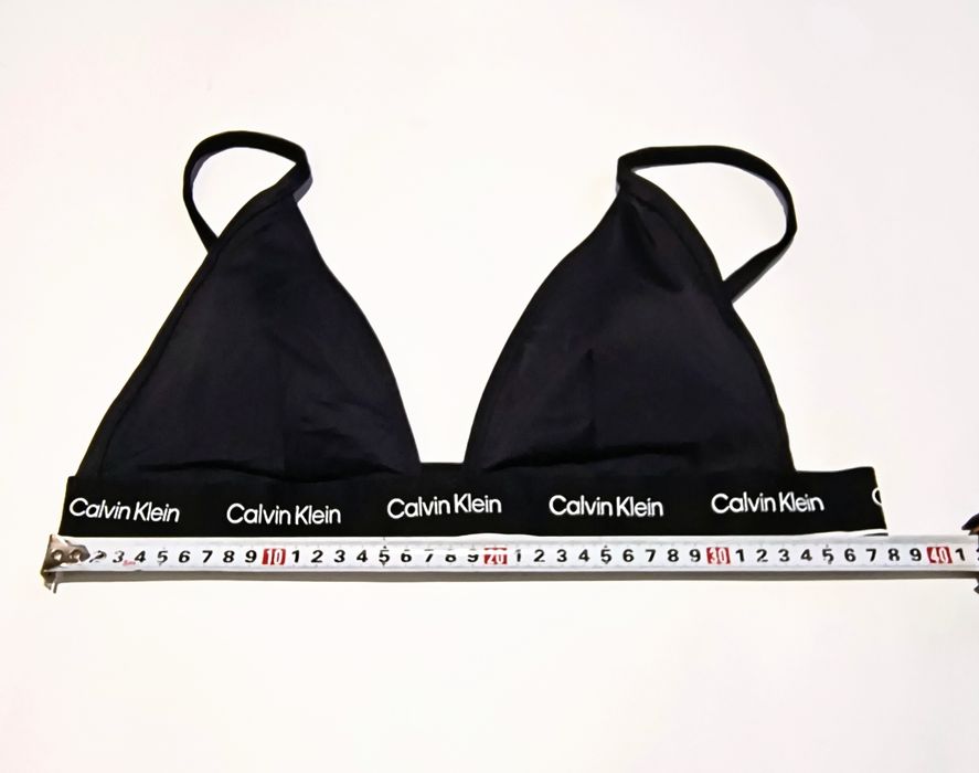 Calvin Klein жіночий чорний верх, ліф від купальника .