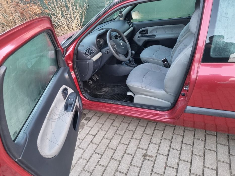 Ładne clio od 1właściciela bez korozji