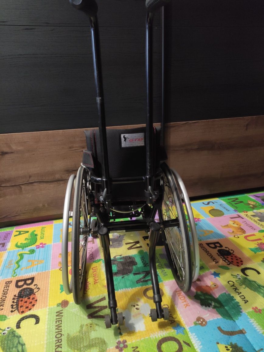 Wózek inwalidzki aktywny dla dzieci