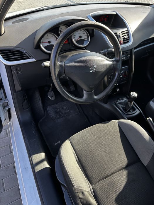 Peugeot 207 1.4HDI comercial