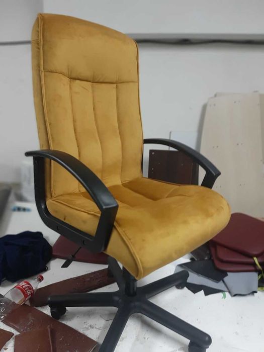 Перетяжка геймерських, комп'ютерних та офісних крісел у Львові