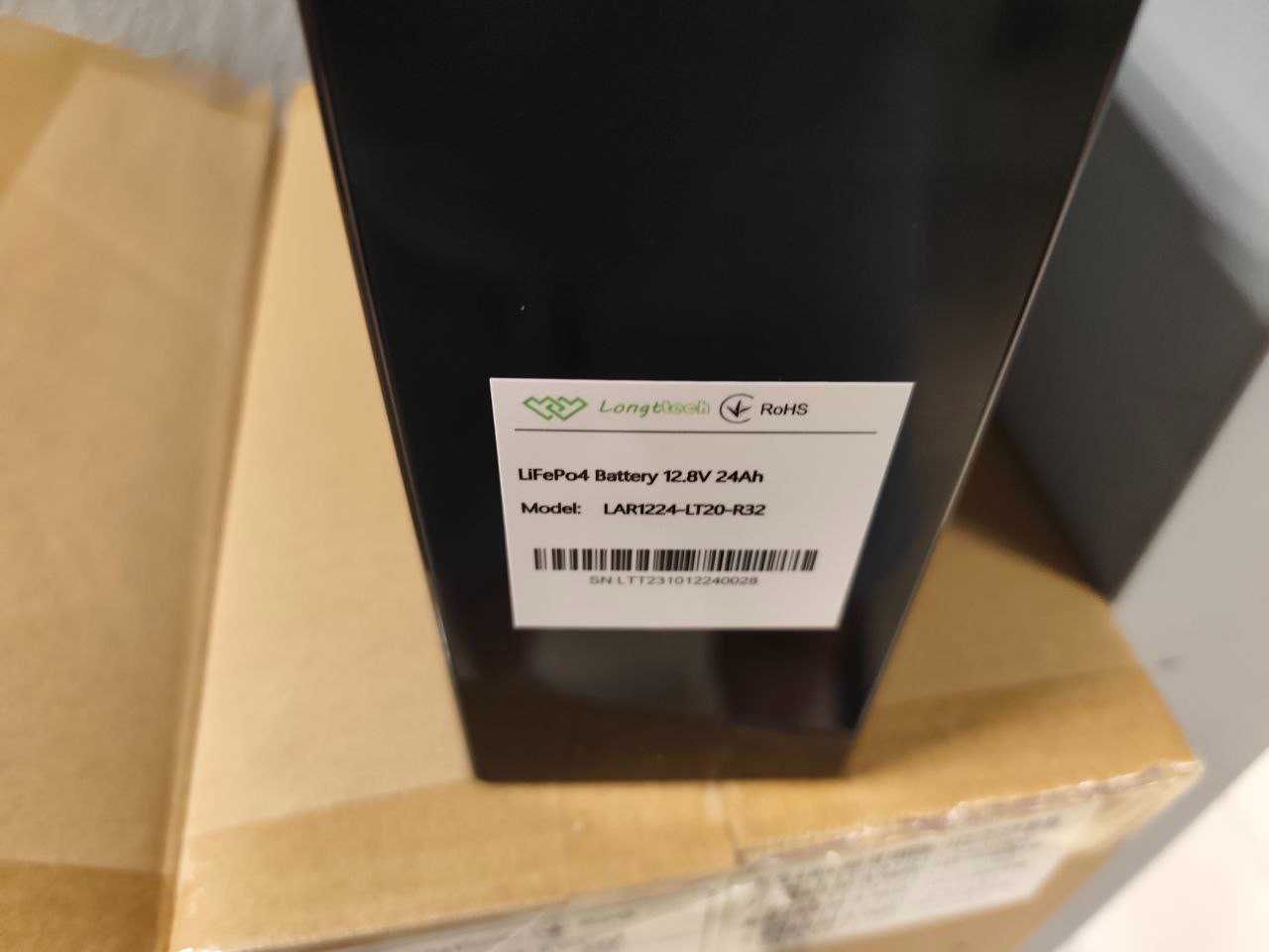 Батарея LiFePo4 Longttech LiFePO4 12.8V - 24Ah