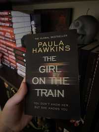 The girl on the train книга англійькою дівчина у потягу